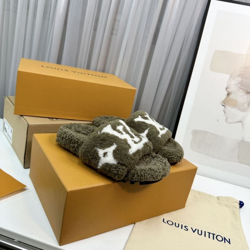 Louis Vuitton Slippers